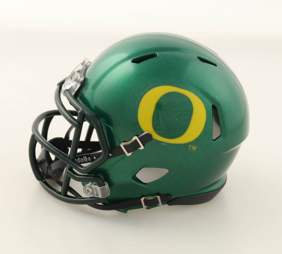 Kyle Long Signed Oregon Ducks Speed Mini Helmet (Schwartz) at PristineAuction.com Kyle Long Signed Oregon Ducks Speed Mini Helmet (Schwartz) at PristineAuction.com