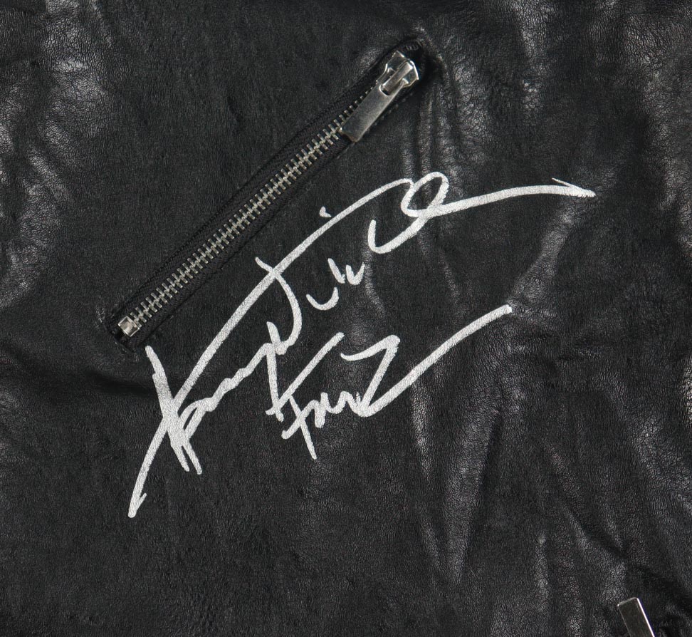 Henry Winkler Signed "Happy Days" Leather Jacket Inscribed "Fonz" (Schwartz) at PristineAuction.com Henry Winkler Signed "Happy Days" Leather Jacket Inscribed "Fonz" (Schwartz) at PristineAuction.com
