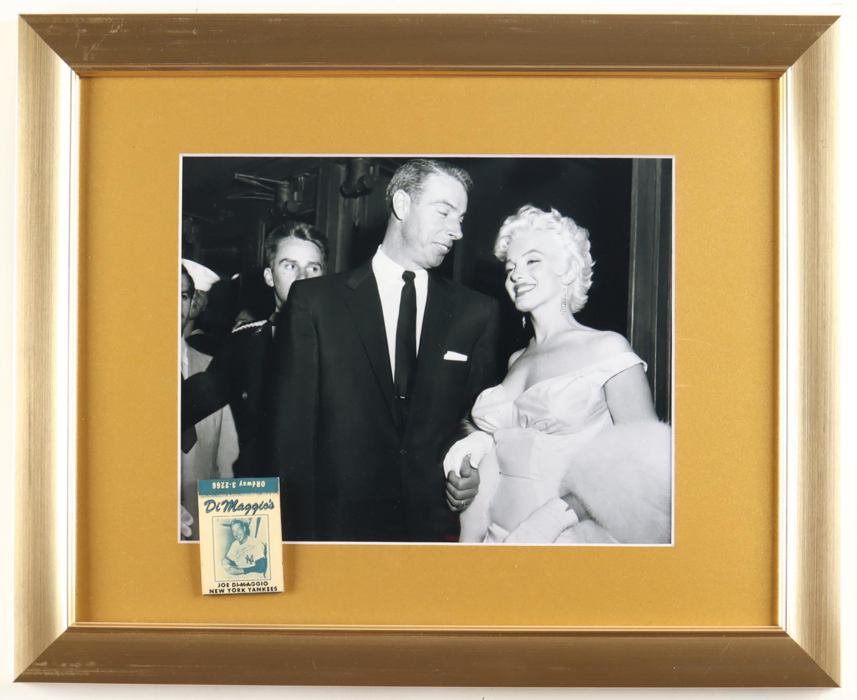 Joe DiMaggio & Marilyn Monroe Custom Framed Photo Display with Joe DiMaggio Matchbook at PristineAuction.com Joe DiMaggio & Marilyn Monroe Custom Framed Photo Display with Joe DiMaggio Matchbook at PristineAuction.com