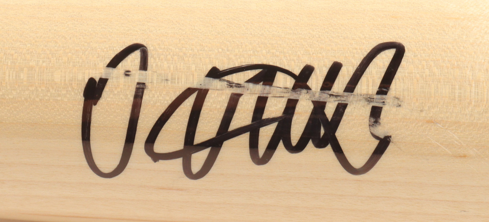 Oneil Cruz Signed Victus Pro Baseball Bat (Fanatics & MLB) at PristineAuction.com Oneil Cruz Signed Victus Pro Baseball Bat (Fanatics & MLB) at PristineAuction.com