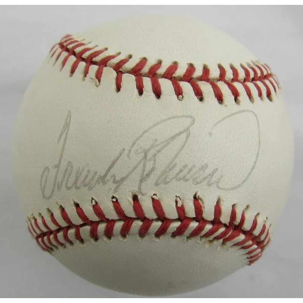 Frank Robinson Signed OAL Baseball (JSA) at PristineAuction.com