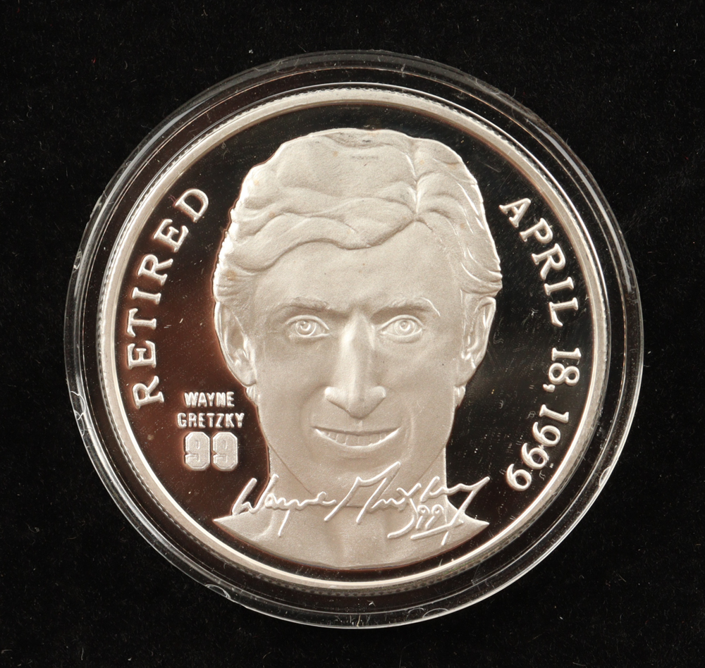 Wayne Gretzky "Retirement" LE The Highland Mint - 1 Troy Ounce .999 Fine Silver Coin at PristineAuction.com Wayne Gretzky "Retirement" LE The Highland Mint - 1 Troy Ounce .999 Fine Silver Coin at PristineAuction.com
