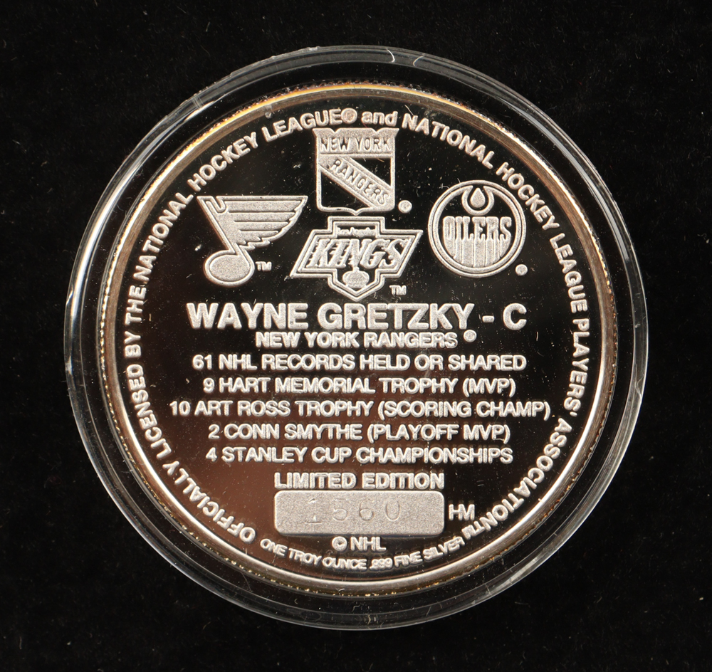 Wayne Gretzky "Retirement" LE The Highland Mint - 1 Troy Ounce .999 Fine Silver Coin at PristineAuction.com Wayne Gretzky "Retirement" LE The Highland Mint - 1 Troy Ounce .999 Fine Silver Coin at PristineAuction.com