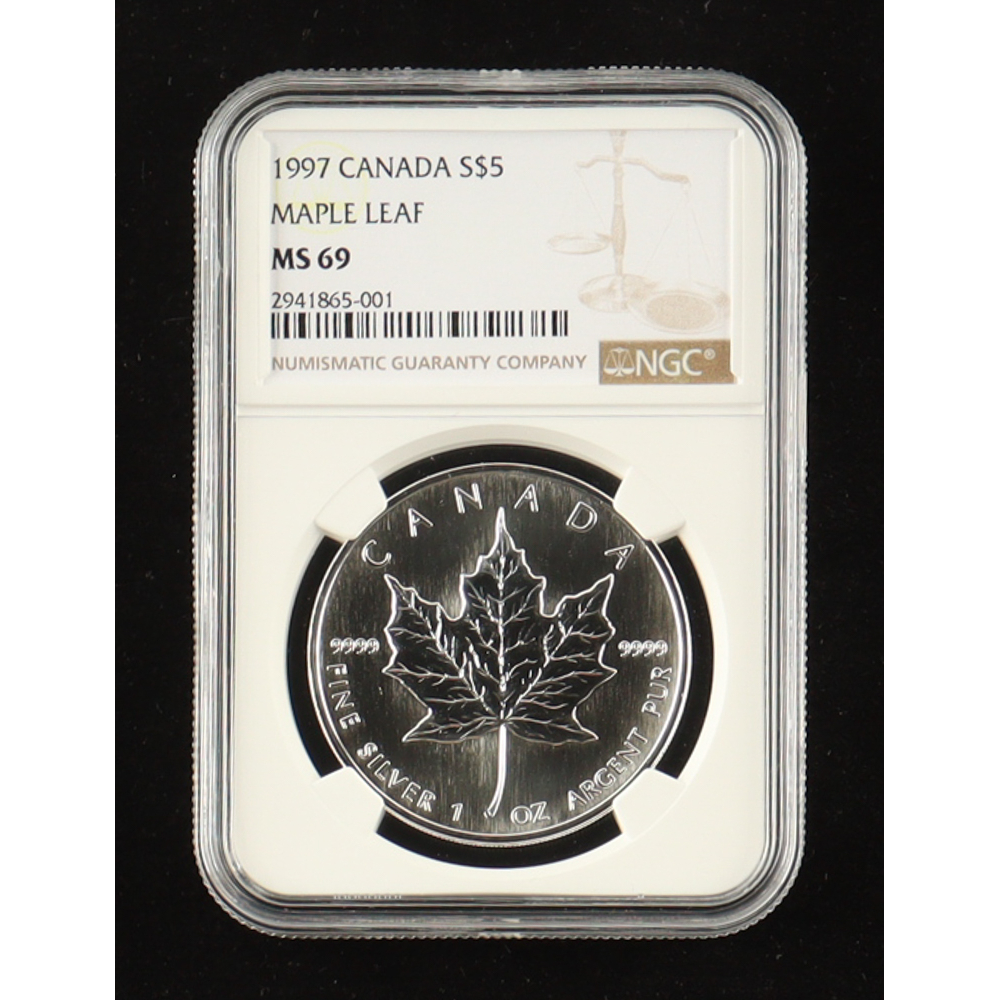 1997 Canada $5 Silver Maple Leaf - 1 Ounce. 9999 Silver (NGC MS69