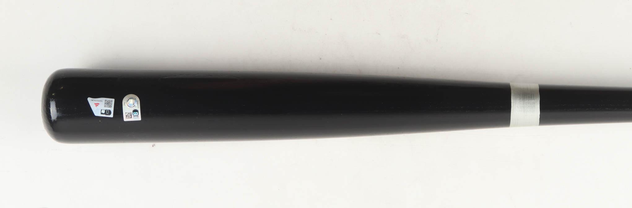 Vladimir Guerrero Jr. Signed Adirondack Pro Baseball Bat (MLB & Fanatics) at PristineAuction.com Vladimir Guerrero Jr. Signed Adirondack Pro Baseball Bat (MLB & Fanatics) at PristineAuction.com