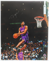 Tracy McGrady Signed Raptors 16x20 Photo (Fanatics) at PristineAuction.com