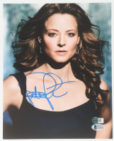 Jodie Foster Signed 8x10 Photo (Beckett) at PristineAuction.com