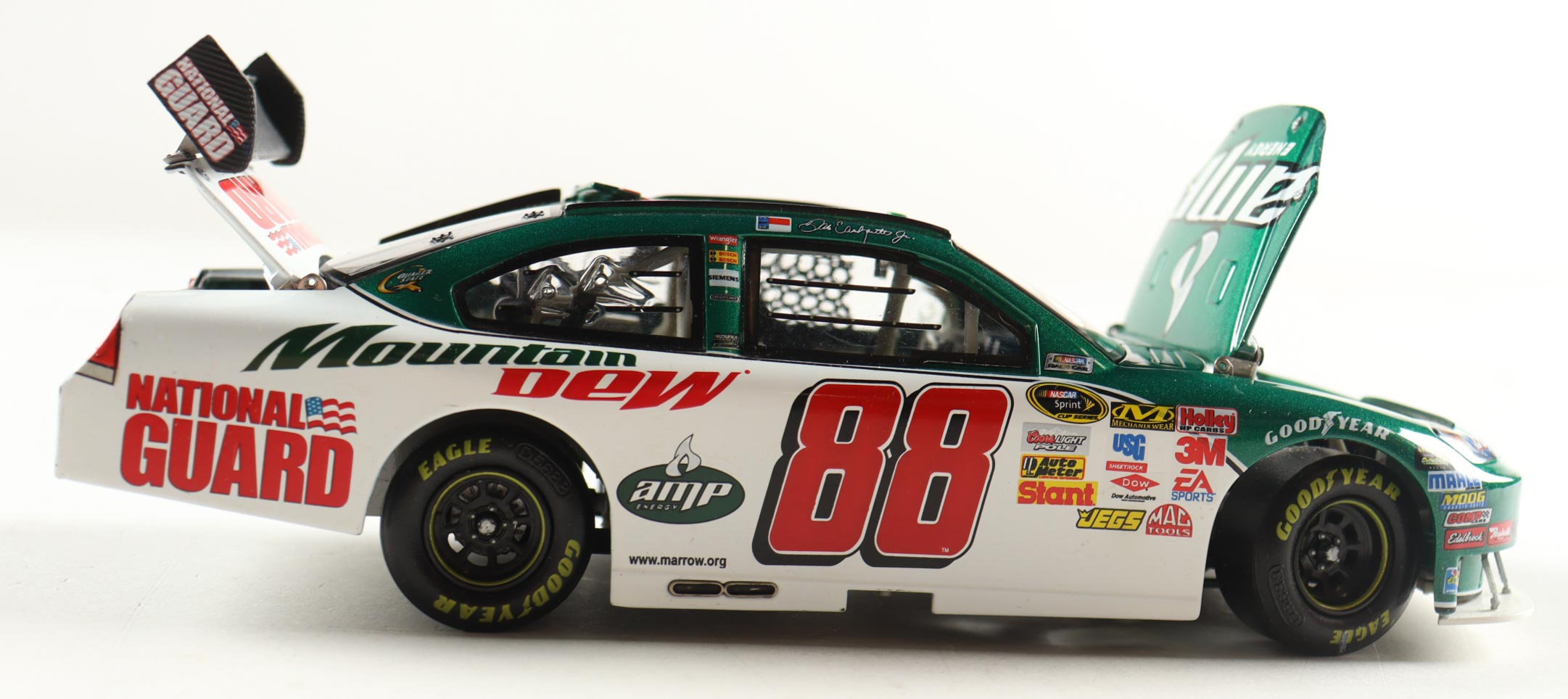 Dale Earnhardt Jr. Signed 2009 #88 Amp Energy/ National Guard Impala SS 1:24 Diecast Car (JR Motorsports) at PristineAuction.com Dale Earnhardt Jr. Signed 2009 #88 Amp Energy/ National Guard Impala SS 1:24 Diecast Car (JR Motorsports) at PristineAuction.com