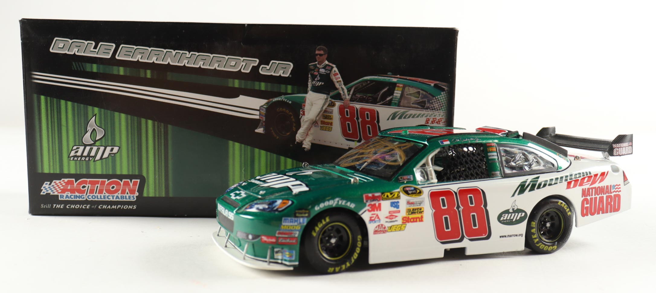 Dale Earnhardt Jr. Signed 2009 #88 Amp Energy/ National Guard Impala SS 1:24 Diecast Car (JR Motorsports) at PristineAuction.com Dale Earnhardt Jr. Signed 2009 #88 Amp Energy/ National Guard Impala SS 1:24 Diecast Car (JR Motorsports) at PristineAuction.com
