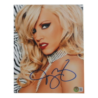 Jenny McCarthy Signed 8x10 Photo (Beckett) at PristineAuction.com