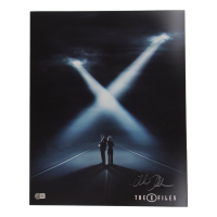 Gillian Anderson Signed "X-Files" 16x20 Photo (Beckett) at PristineAuction.com