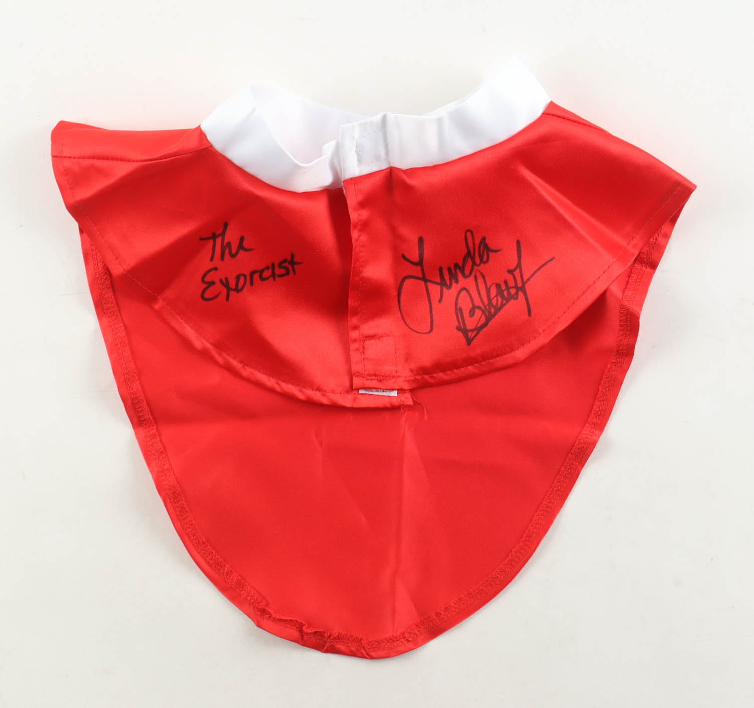 Linda Blair Signed Clerical Collar Inscribed "The Exorcist" (JSA) at PristineAuction.com Linda Blair Signed Clerical Collar Inscribed "The Exorcist" (JSA) at PristineAuction.com