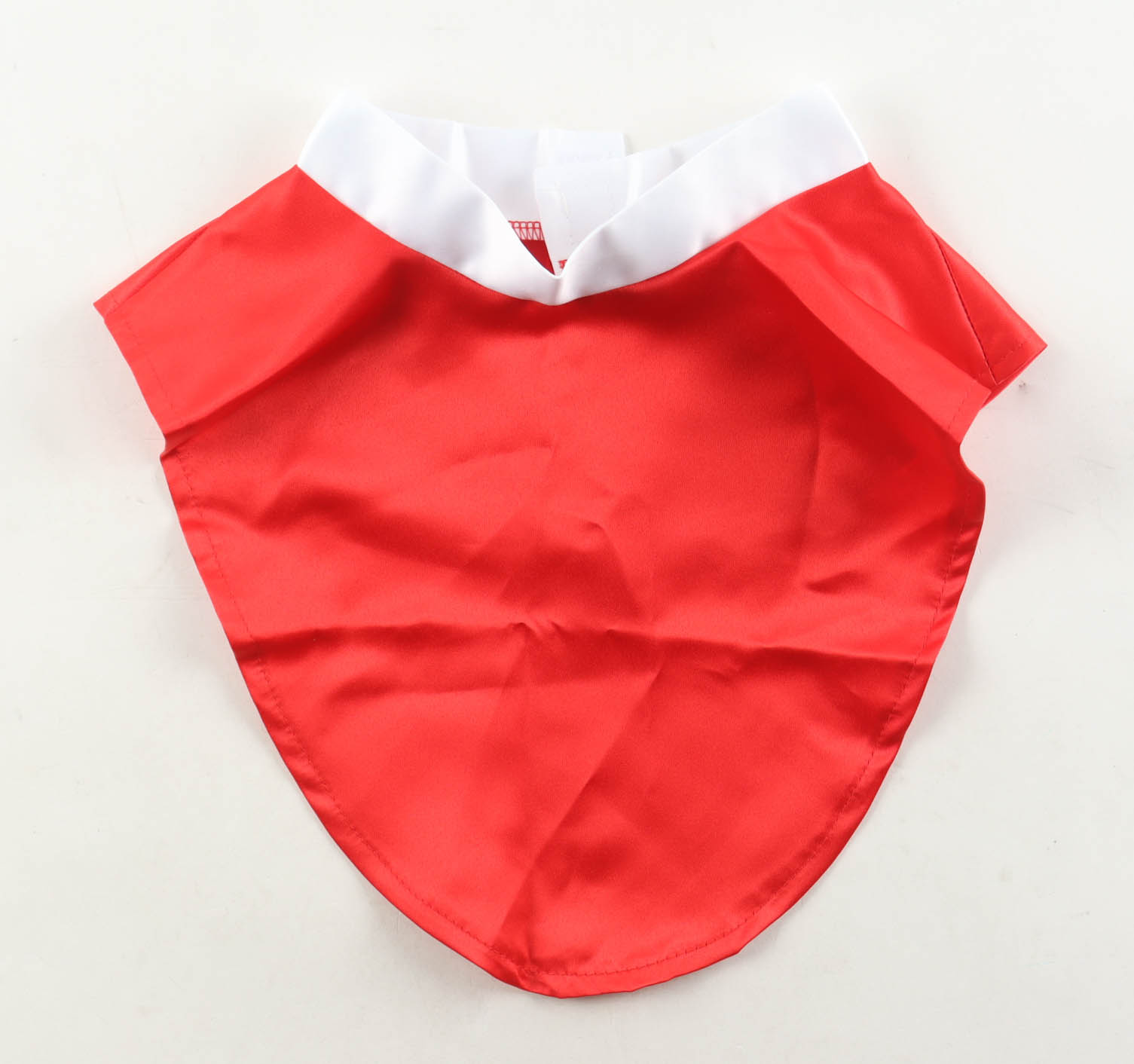 Linda Blair Signed Clerical Collar Inscribed "The Exorcist" (JSA) at PristineAuction.com Linda Blair Signed Clerical Collar Inscribed "The Exorcist" (JSA) at PristineAuction.com