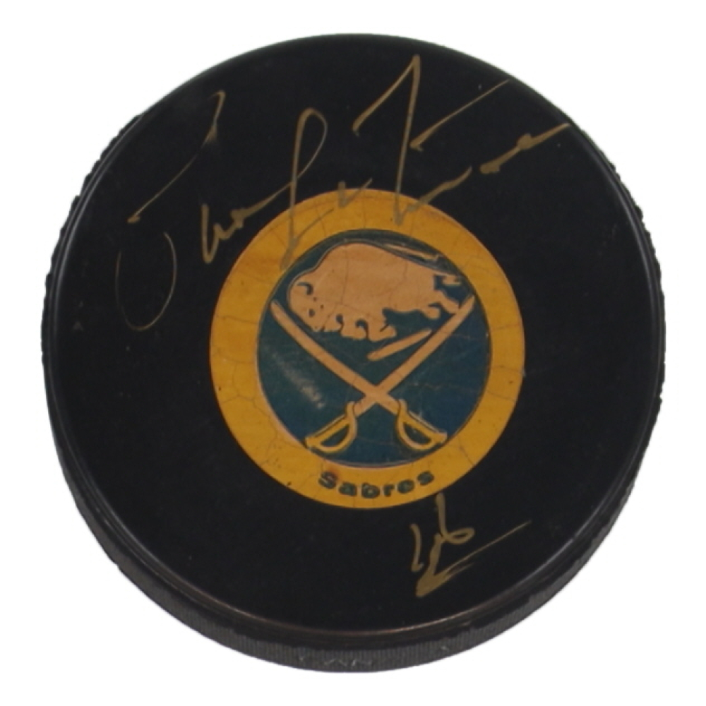 Pat LaFontaine Signed Sabres Logo Hockey Puck (Beckett) at PristineAuction.com