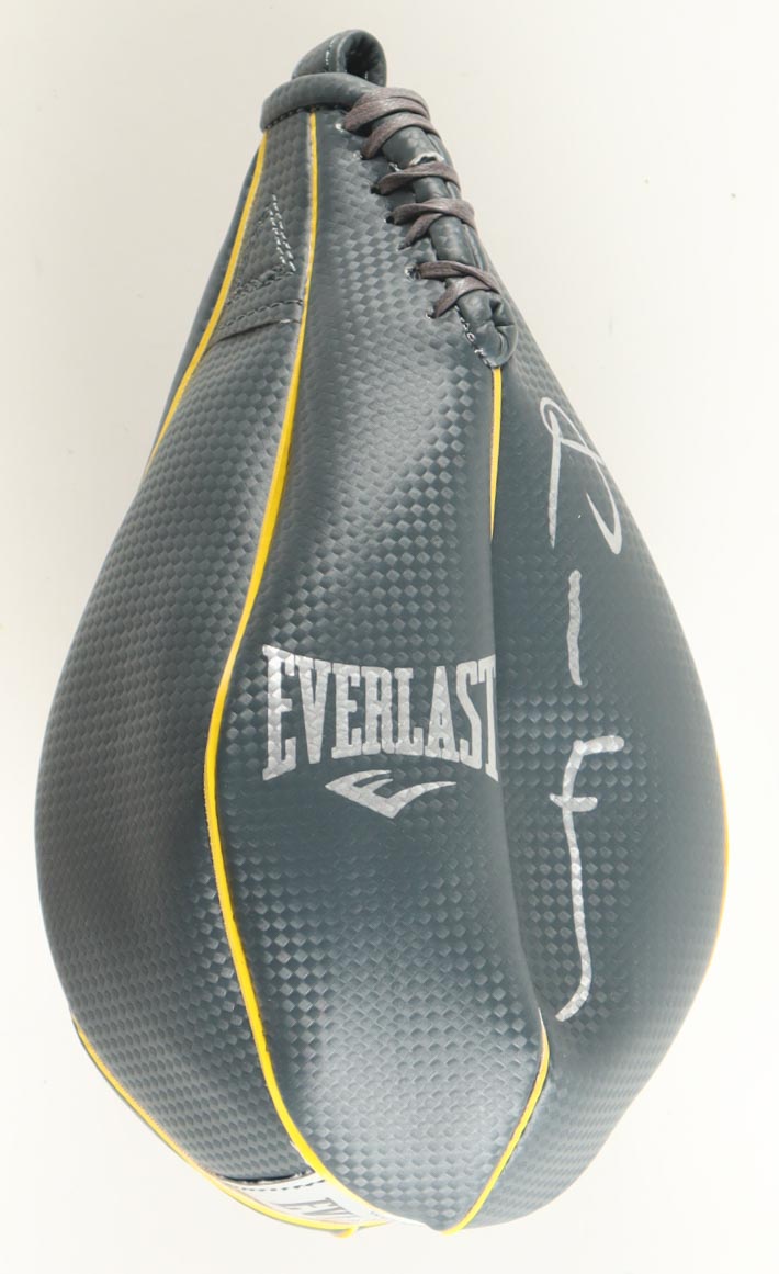 Devin Haney Signed Vintage Everlast Speed Bag (Beckett) at PristineAuction.com Devin Haney Signed Vintage Everlast Speed Bag (Beckett) at PristineAuction.com