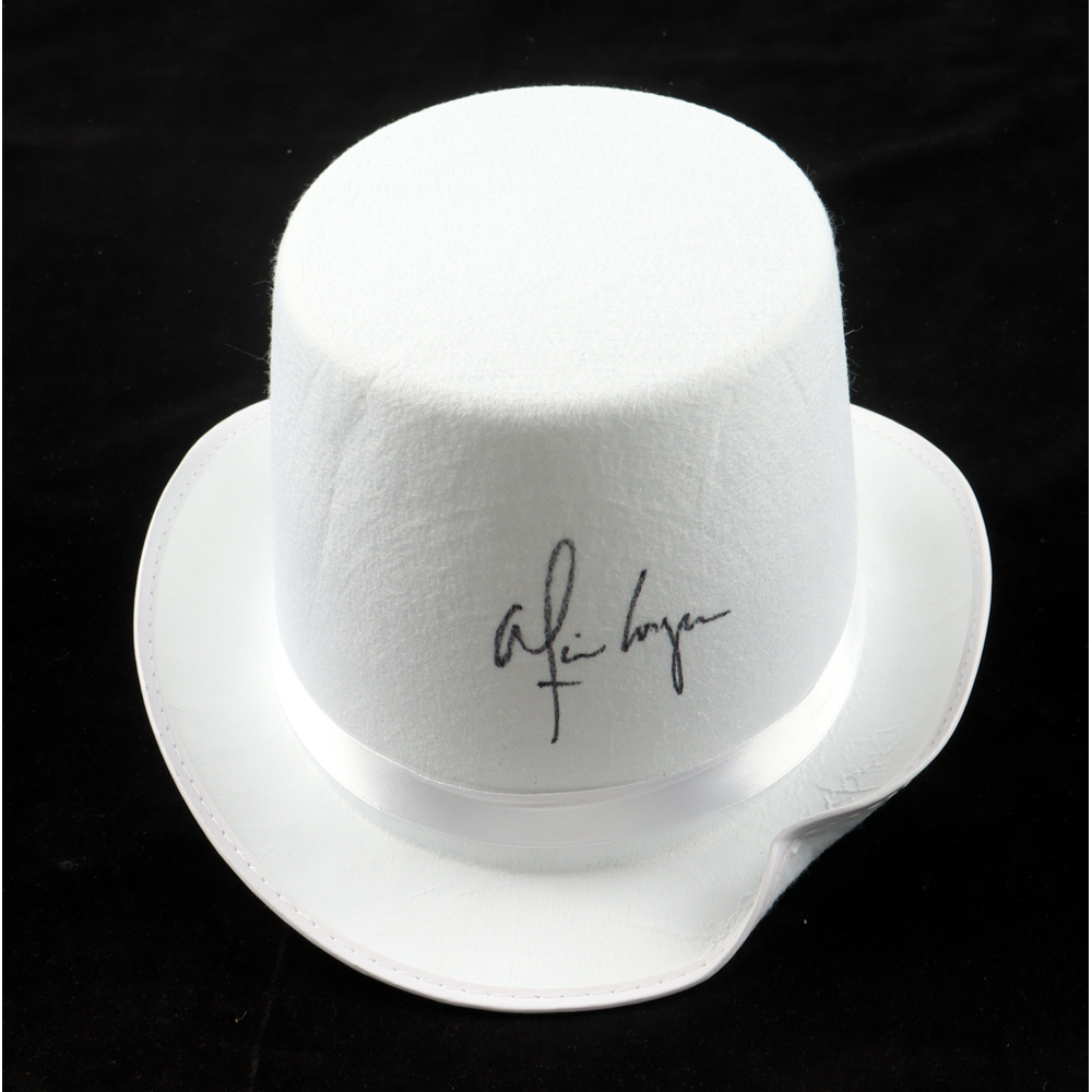 Alice Cooper Signed Top Hat (Beckett) at PristineAuction.com