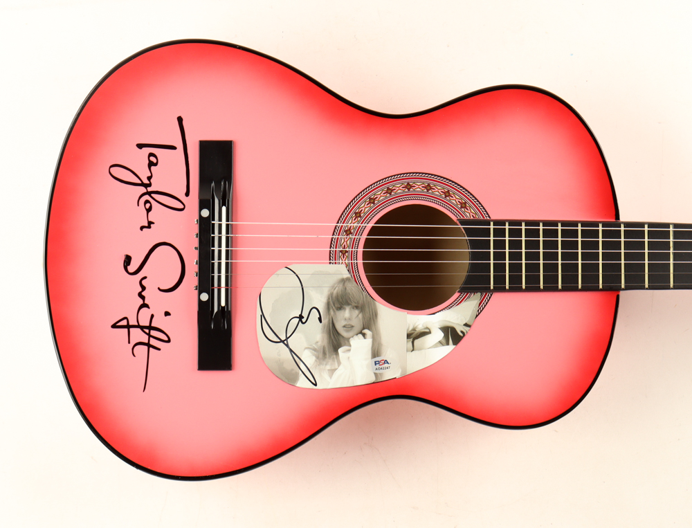 Taylor Swift Signed 38" Acoustic Guitar (PSA) at PristineAuction.com Taylor Swift Signed 38" Acoustic Guitar (PSA) at PristineAuction.com