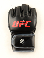 Marlon "Chito" Vera Signed UFC Glove (Beckett) at PristineAuction.com