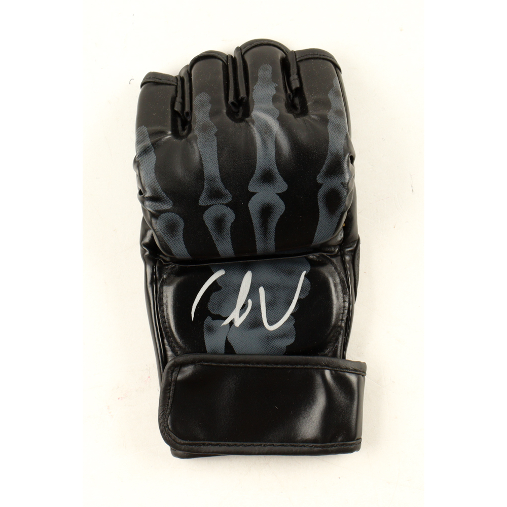 Marlon "Chito" Vera Signed MMA Glove (Beckett) at PristineAuction.com