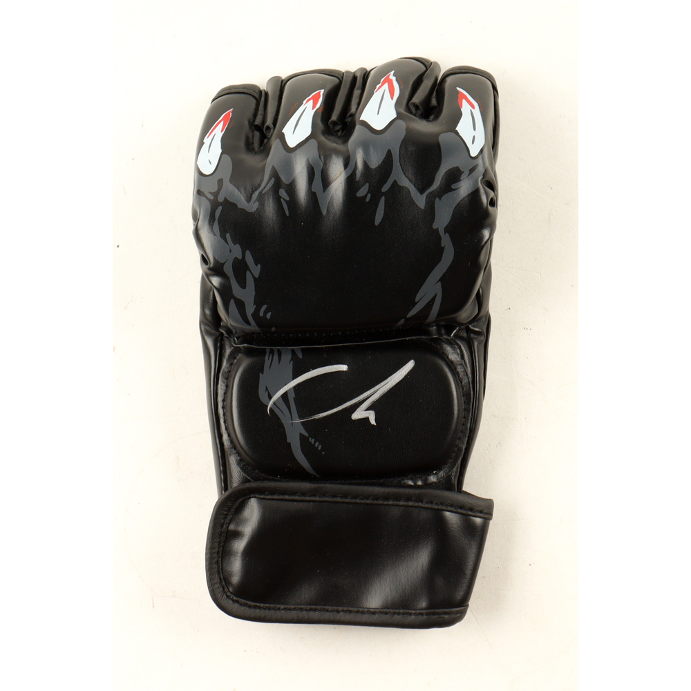 Marlon "Chito" Vera Signed MMA Glove (Beckett) at PristineAuction.com Marlon "Chito" Vera Signed MMA Glove (Beckett) at PristineAuction.com