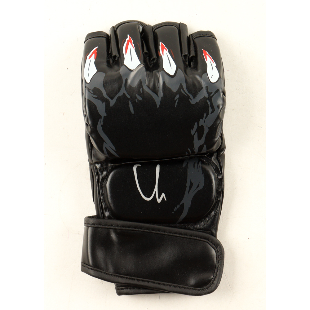 Marlon "Chito" Vera Signed MMA Glove (Beckett) at PristineAuction.com