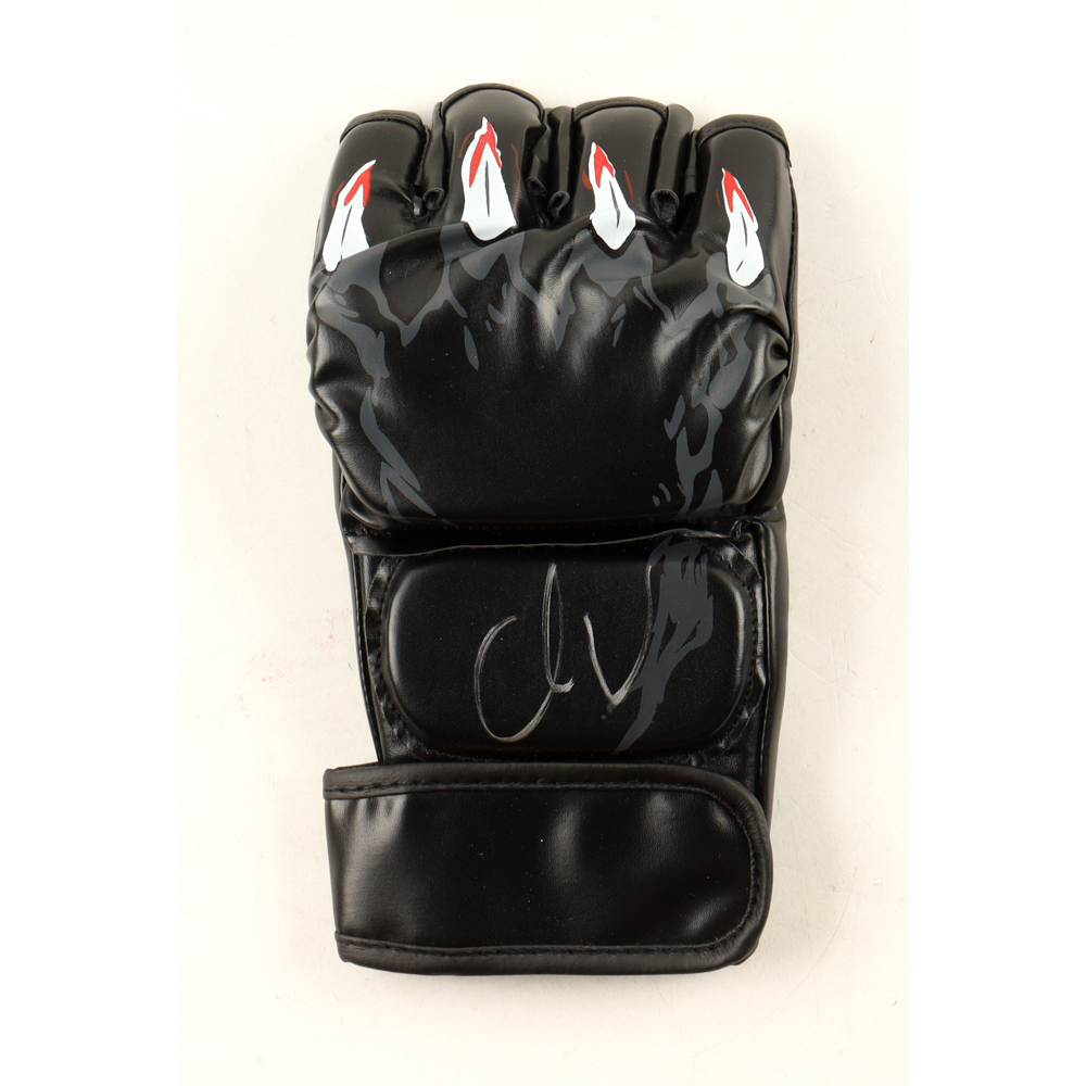 Marlon "Chito" Vera Signed MMA Glove (Beckett) at PristineAuction.com