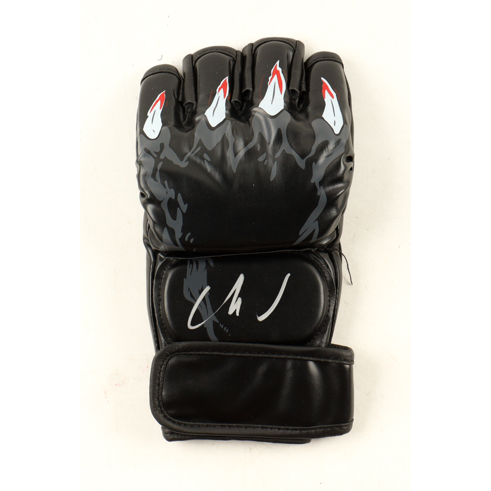 Marlon "Chito" Vera Signed MMA Glove (Beckett) at PristineAuction.com