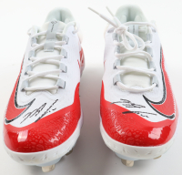 Nolan Arenado Signed Pair Of Nike Baseball Cleats (Beckett) at PristineAuction.com