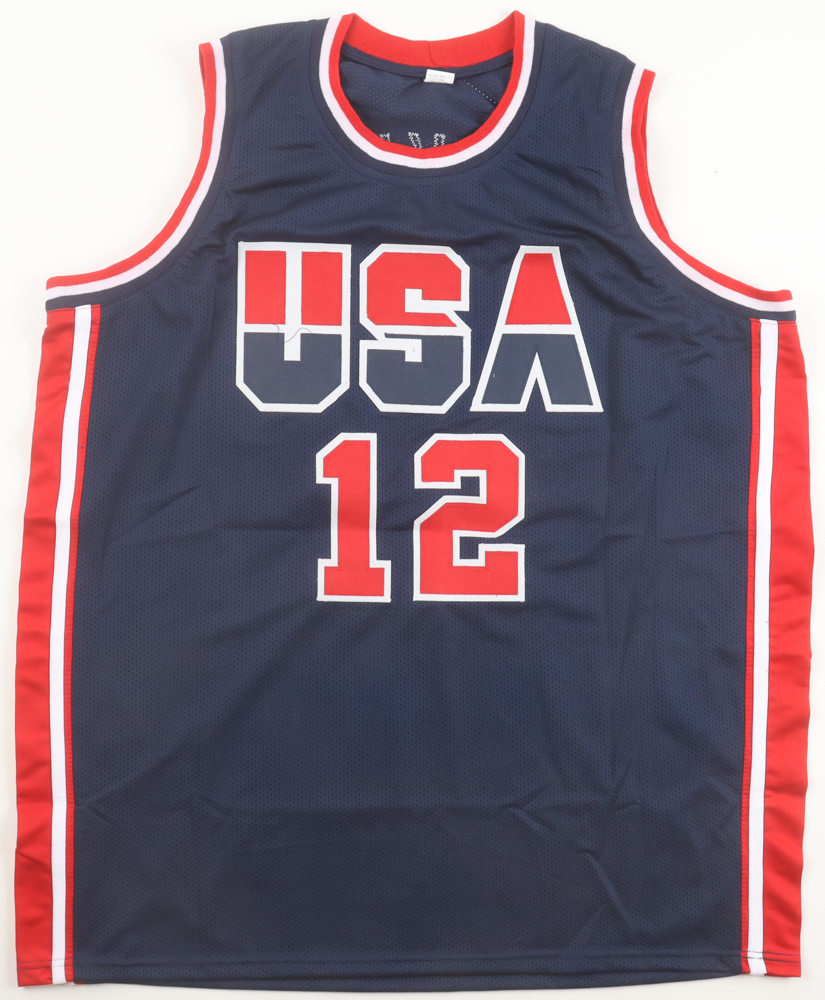 Dominique Wilkins Signed Jersey (JSA) at PristineAuction.com Dominique Wilkins Signed Jersey (JSA) at PristineAuction.com