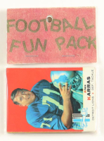 1969 Topps Football Card Fun Pack with (10) Cards at PristineAuction.com