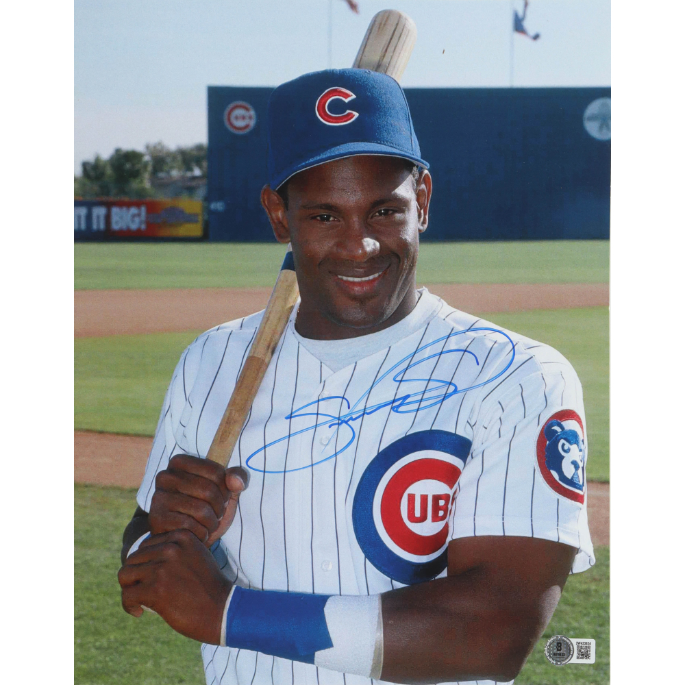 Sammy Sosa Signed Cubs 11x14 Photo (Beckett) at PristineAuction.com