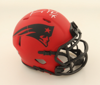 Vince Wilfork Signed Patriots Rave Alternate Speed Mini Helmet (Beckett) at PristineAuction.com