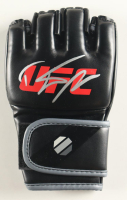 Dustin Poirier Signed UFC Glove (Beckett) at PristineAuction.com