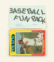 1975 Topps Baseball Card Fun Pack with (10) Cards at PristineAuction.com