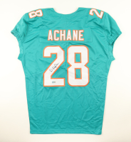 De'Von Achane Signed Jersey (Beckett) at PristineAuction.com