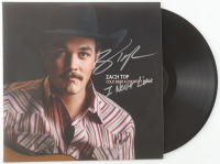 Zach Top Signed "Cold Beer & Country Music" Vinyl Record Album Inscribed "I Never Lie" (SWAU) at PristineAuction.com