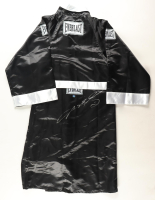 Sugar Ray Leonard Signed Everlast Boxing Robe (Beckett) at PristineAuction.com
