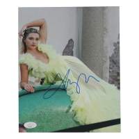 Florence Pugh Signed 8x10 Photo (JSA) at PristineAuction.com
