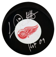 Luc Robitaille Signed Red Wings Logo Hockey Puck Inscribed "HOF '09" (Schwartz) at PristineAuction.com