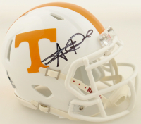 Alvin Kamara Signed Tennessee Volunteers Mini Speed Helmet (Beckett) at PristineAuction.com