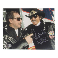 Richard Petty Signed NASCAR 8x10 Photo (Beckett) at PristineAuction.com