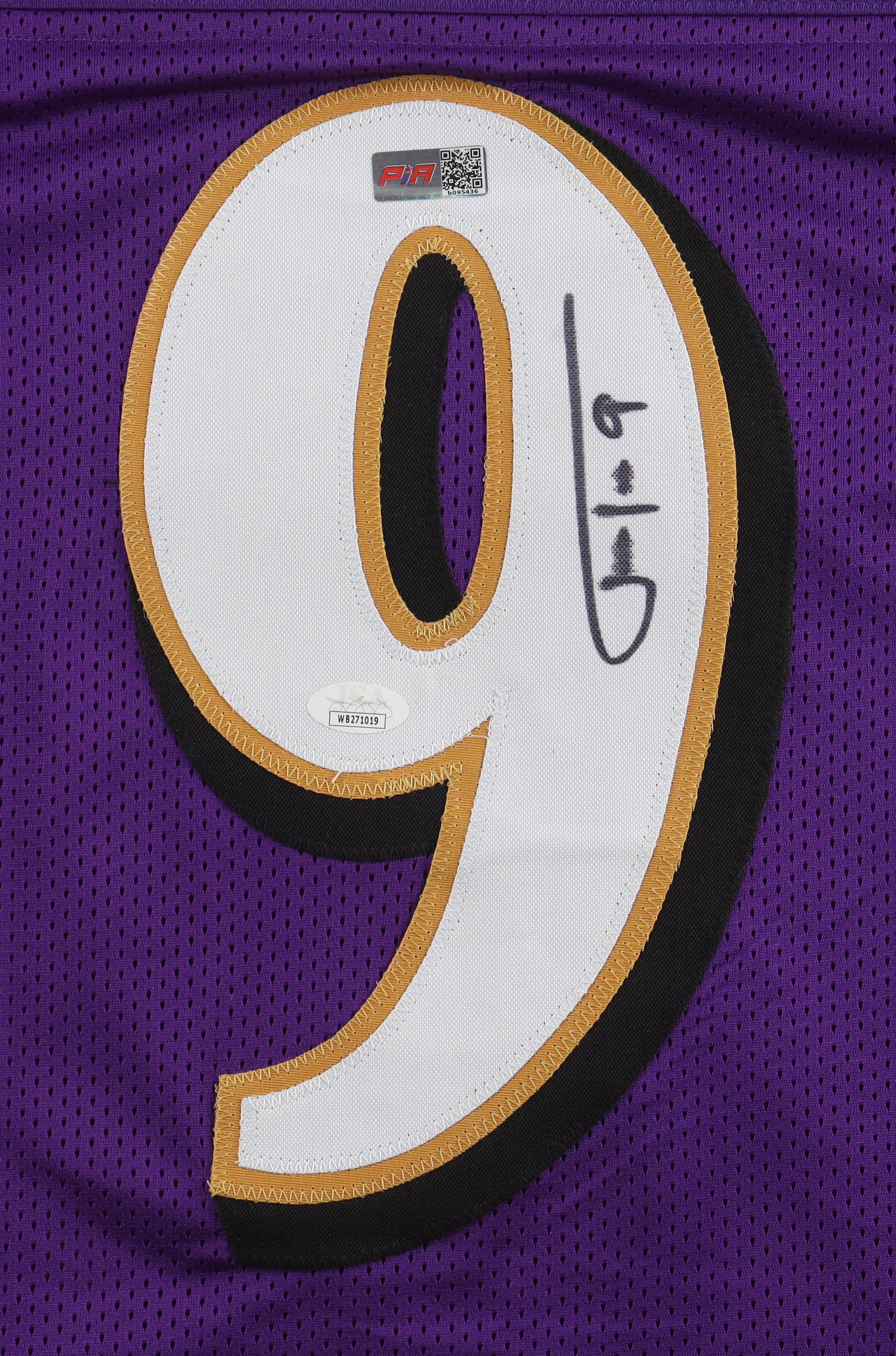 Justin Tucker Signed Jersey (JSA & PIA) at PristineAuction.com Justin Tucker Signed Jersey (JSA & PIA) at PristineAuction.com
