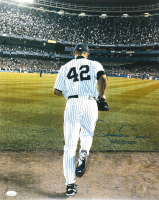 Mariano Rivera Signed Yankees 16x20 Photo Inscribed "652 Saves" (JSA) at PristineAuction.com