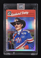 Richard Petty Signed 2023 Donruss Optic Holo #67 RETRO (PA) at PristineAuction.com