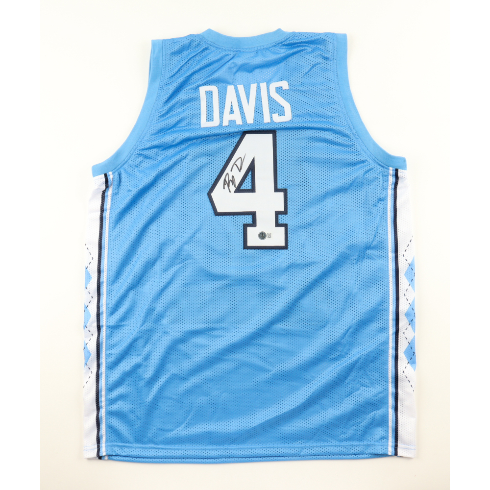 RJ Davis Signed Jersey (Beckett) at PristineAuction.com