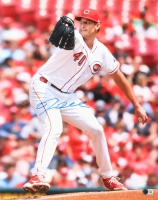 Nick Lodolo Signed Reds 16x20 Photo (Beckett) at PristineAuction.com