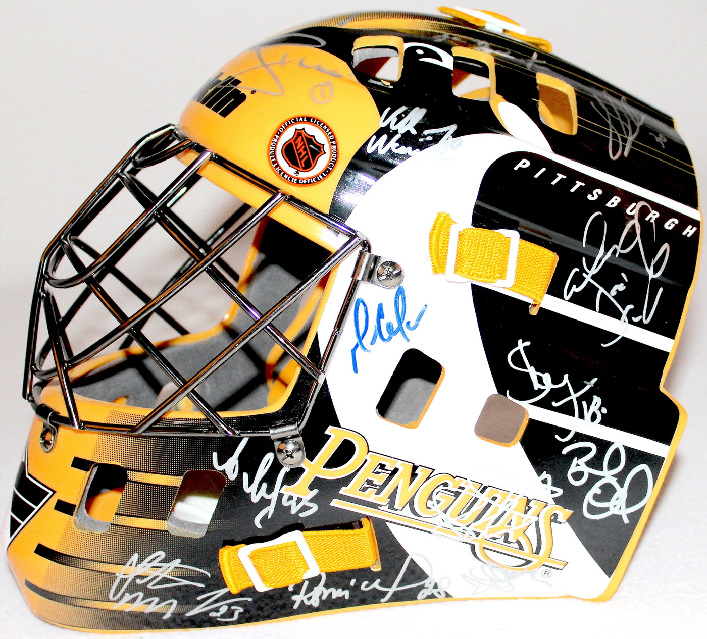 Pittsburgh Penguins Team-Signed Goalie Mask Signed by (30) with Mario Lemieux, Mark Letestu, Andrew Ference, Joe Mullen, Randy Hillier, Jim Paek, Johan Hedberg, Jean-Sebastien Aubin, Brooks Orpik (JSA ALOA) at PristineAuction.com Pittsburgh Penguins Team-Signed Goalie Mask Signed by (30) with Mario Lemieux, Mark Letestu, Andrew Ference, Joe Mullen, Randy Hillier, Jim Paek, Johan Hedberg, Jean-Sebastien Aubin, Brooks Orpik (JSA ALOA) at PristineAuction.com