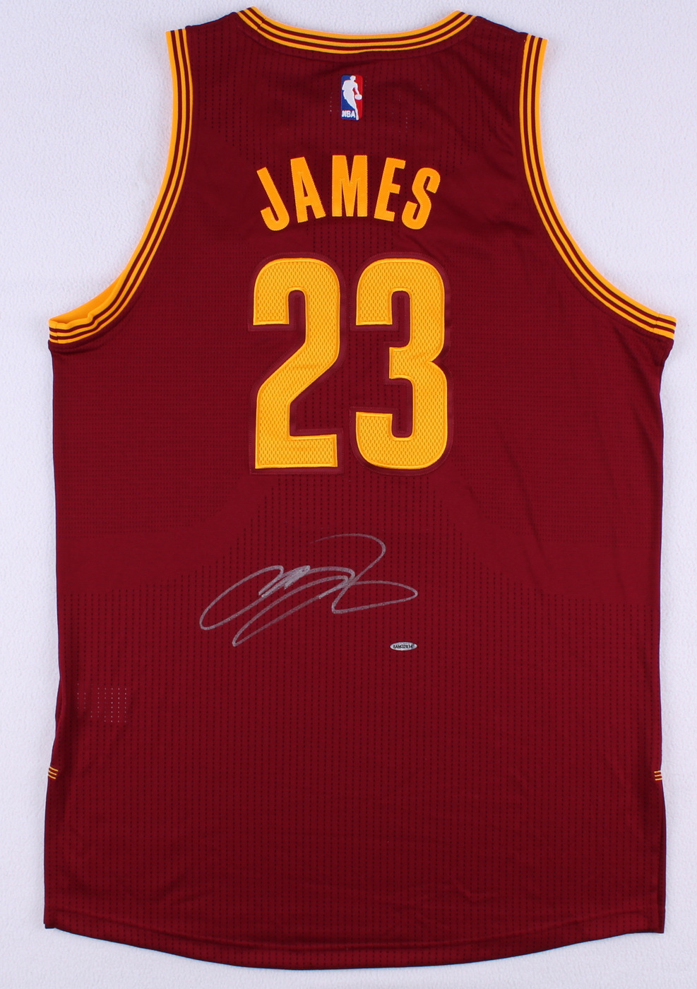 LeBron James Signed Cavaliers Authentic On-Court Jersey (UDA COA) at PristineAuction.com LeBron James Signed Cavaliers Authentic On-Court Jersey (UDA COA) at PristineAuction.com