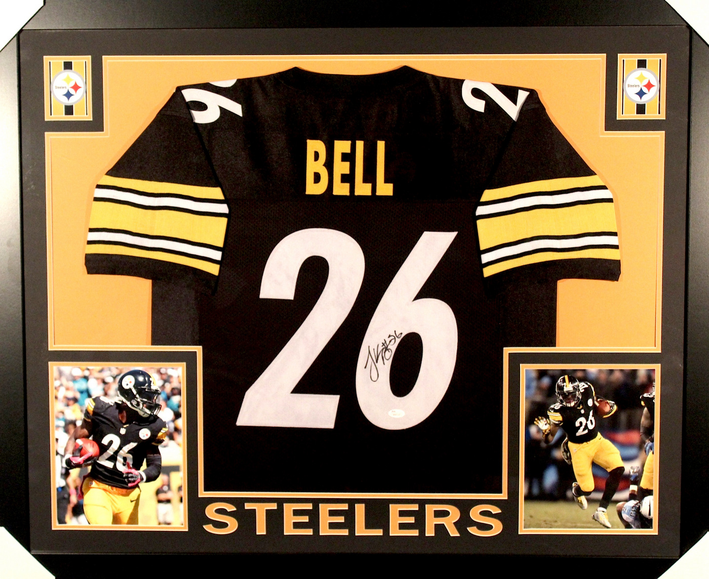 Le'Veon Bell Signed Steelers 35x43 Custom Framed Jersey (JSA COA) at PristineAuction.com Le'Veon Bell Signed Steelers 35x43 Custom Framed Jersey (JSA COA) at PristineAuction.com