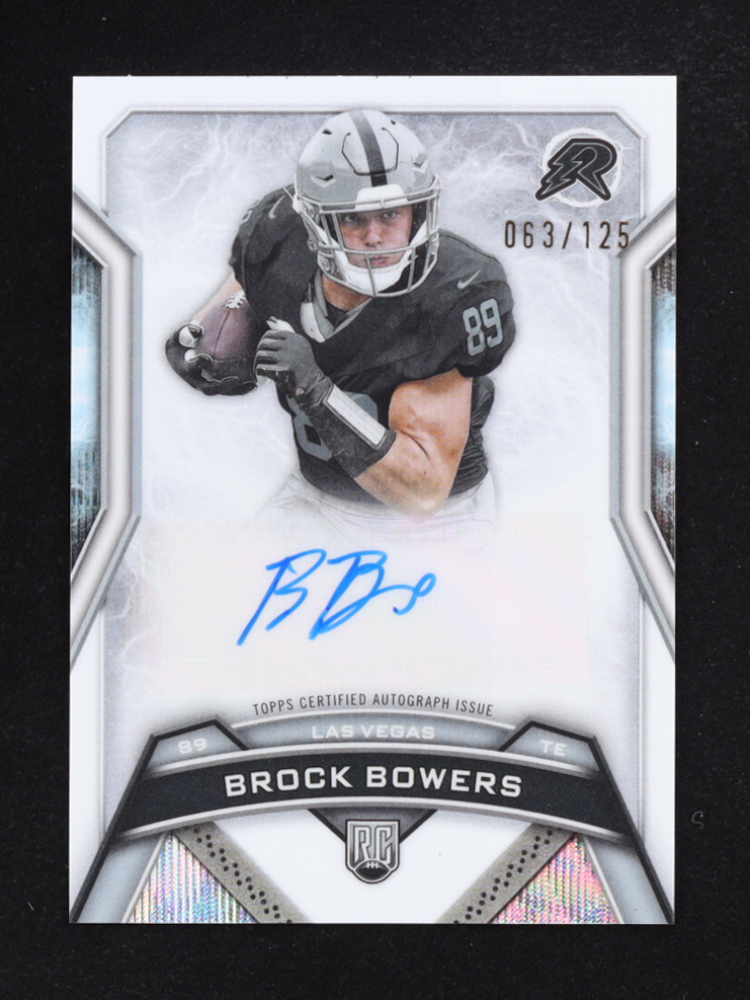Brock Bowers 2024 Topps Resurgence Resurgence Rookie Signatures White Surge #RRSBB RC #63/125
